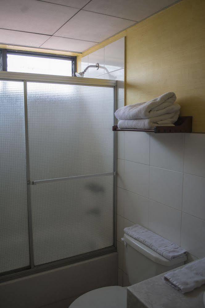 Hotel Residencia Del Sol Ciudad Guatemala Eksteriør billede