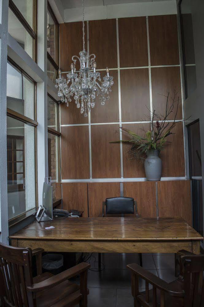 Hotel Residencia Del Sol Ciudad Guatemala Eksteriør billede